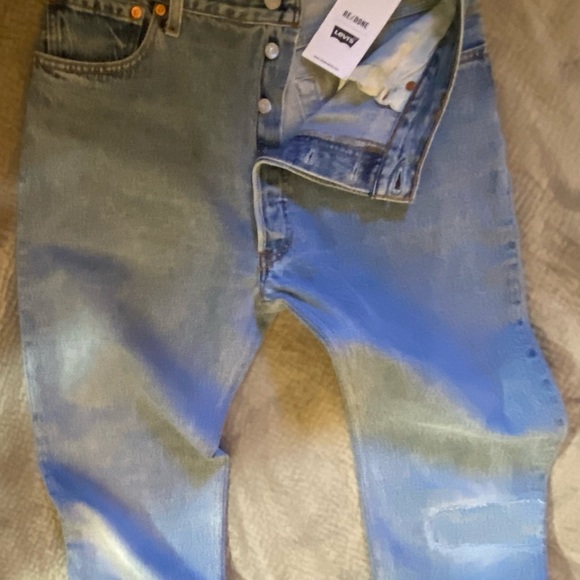 Levi’s Re-done High Rise Skinny Jean in indigo Size 27. Never worn. - Picture 11 of 15